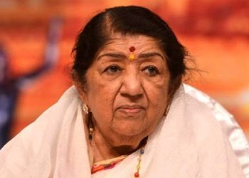 Lata Mangeshkar shows 'signs of improvement', remains in ICU