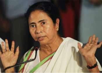 Anthem slur case: Mumbai court stays summons to Mamata Banerjee
