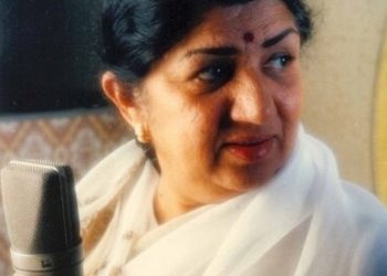 Lata Mangeshkar critical, string of VVIPs call on her