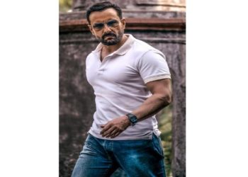 Saif turns tough cop for 'Vikram Vedha' first look