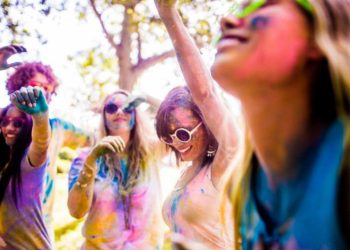 5 Styles To Slay Your Holi Bash