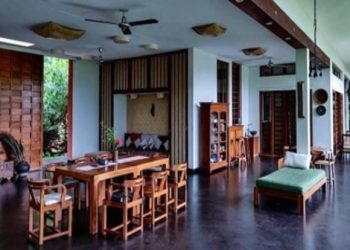 Add a splash of travel to your Holi celebrations this year