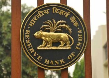 India making steady progress: RBI article