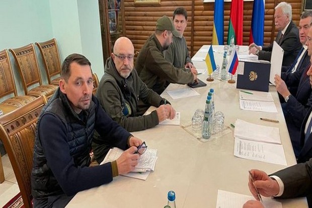 Ukraine plans third round of talks with Russia this weekend