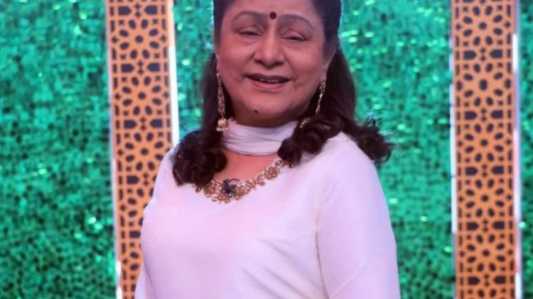 Pawan’s ex-wife Renu Desai rubbishes rumours related to their son Akira