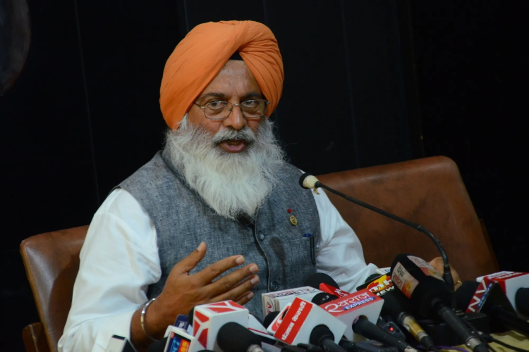 Delhi’s daily Covid tally rises to 517, positivity rate at 4.21%