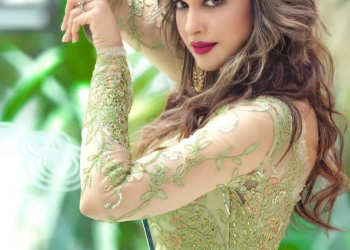 Isha Koppikar overjoyed with response to her Telugu series ‘Dahanam’