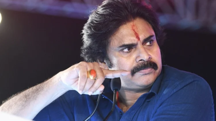 Pawan’s ex-wife Renu Desai rubbishes rumours related to their son Akira