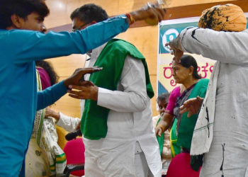 Attack on Rakesh Tikait insult to K’taka: Congress