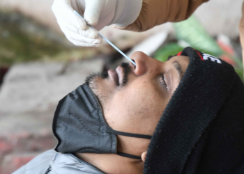 Delhi reports marginal rise in new Covid cases, no deaths