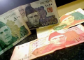 Pakistani rupee touches 200 against US dollar in open market