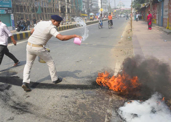 After Days Of 'Agnipath' Carnage, Centre Cracks Down On WhatsApp Groups