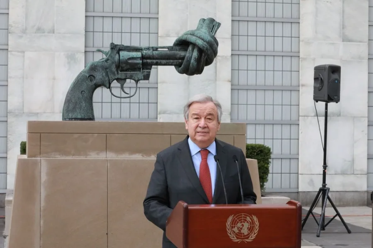 Attack on UN convoy in Mali kills Jordan peacekeeper, injures 3