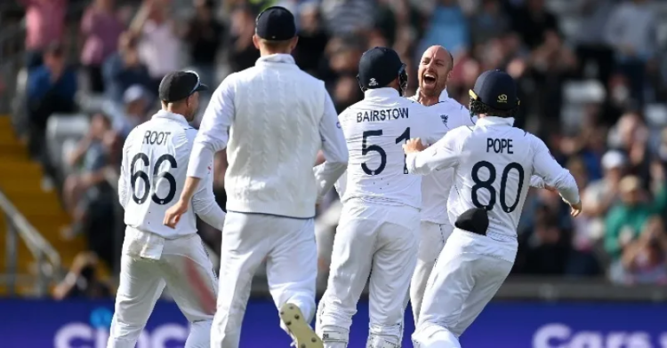 3rd Test: England restrict New Zealand progress with four late wickets