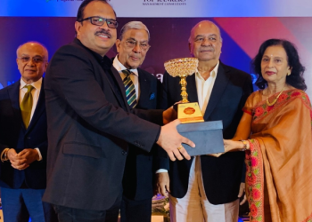 Pavan Kaushik gets Top Rankers Excellence Award in communication and PR