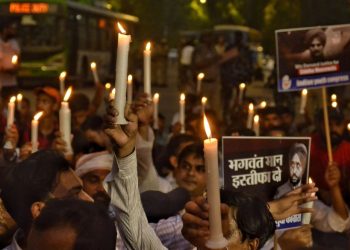 Youth Cong takes out peace march to pay tribute to Moosewala