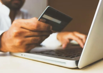 Older adults’ desire to give away money linked to Alzheimer’s: Study