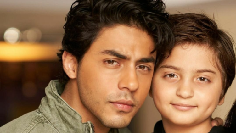 Aryan Khan breaks social media hiatus, posts Insta pics with siblings
