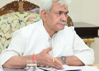 J&K LG inaugurates 150-bedded Ujala Cygnus Kashmir Superspeciality Hospital