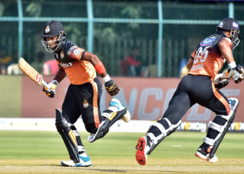 Maharaja Trophy: Luvnith Sisodia keeps Hubli Tigers in the hunt