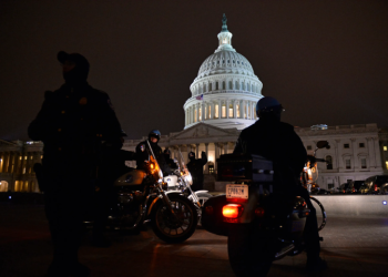 Man killed himself after ramming US Capitol barricade