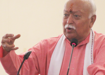 Mohan Bhagwat, RSS, Sangh leaders put Tricolour as DP on social media accounts
