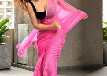 Shama Sikander’s Pink Saree is totally Matching the Monsoon Vibes
