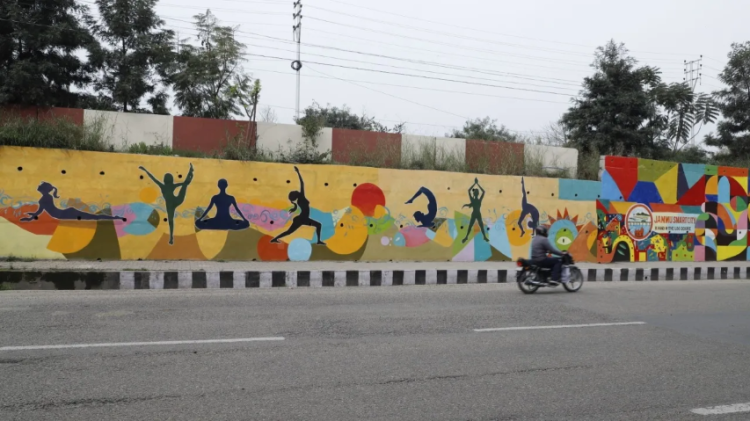 Colourful paintings on walls making Jammu more attractive