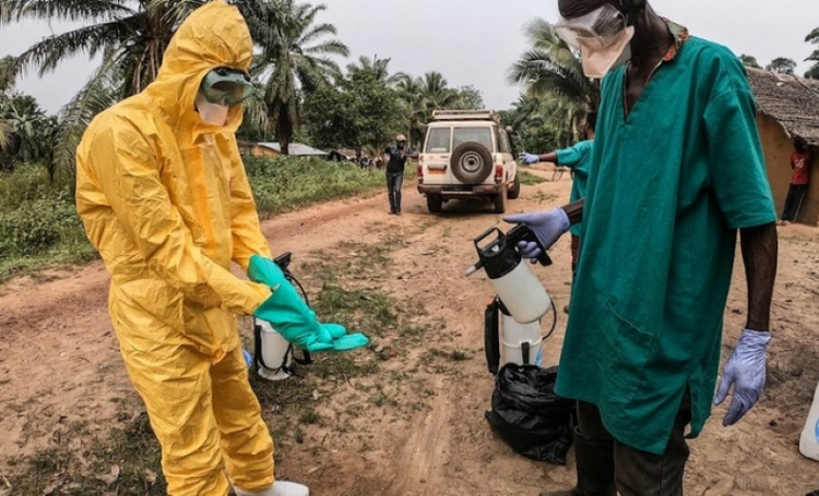 Ebola cases in Uganda rise to 11