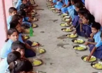 Political slugfest in MP over non-distribution of mid-day meal in 100 schools