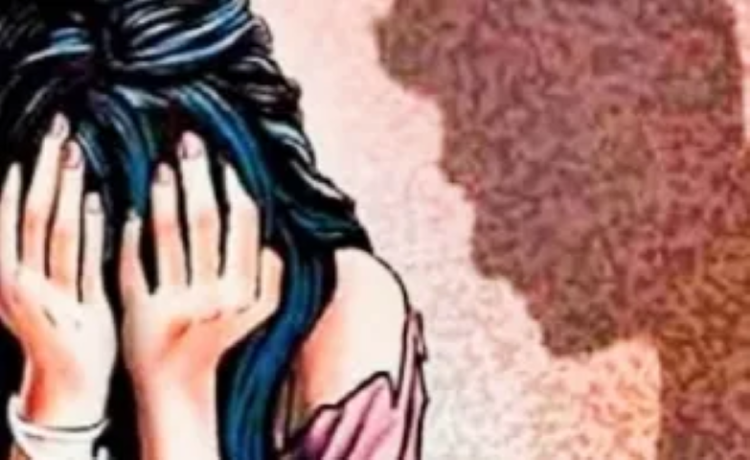 18-yr-old girl gang-raped by auto driver, his aide in Lucknow