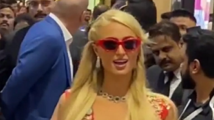 Paris Hilton goes desi for her perfume launch event in Mumbai