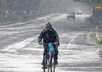 Rain to lash B’luru, yellow alert in 8 K’taka dists