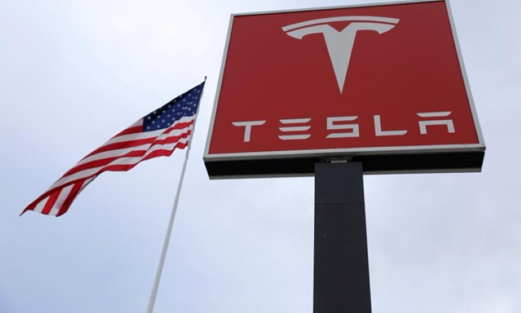 Tesla doubles net income to $3.3 bn in Q3, automotive sales up 55%