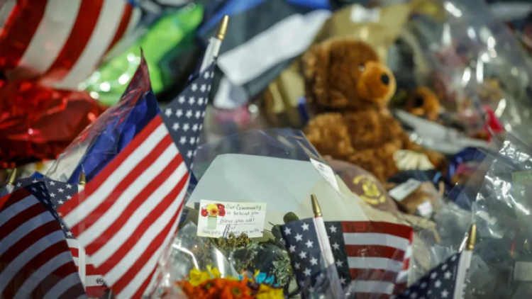 5 dead, 25 injured in US nightclub shooting, suspect held