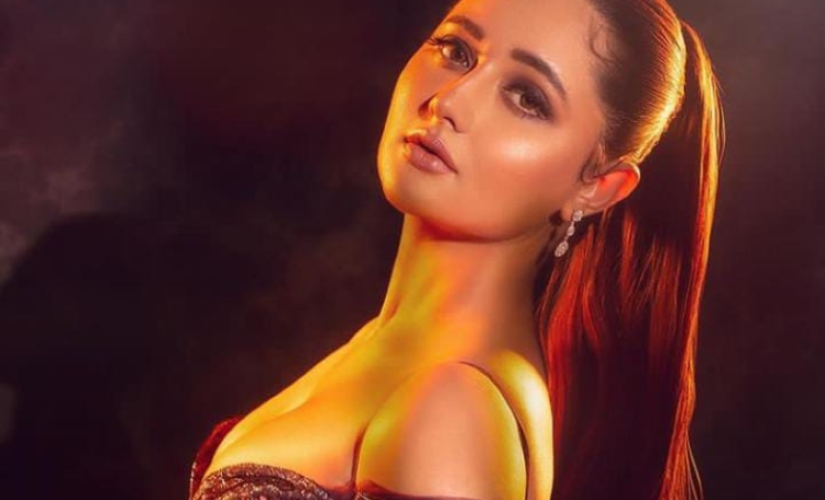 80% diet, 20% workout: Rashami Desai shares her fitness regime