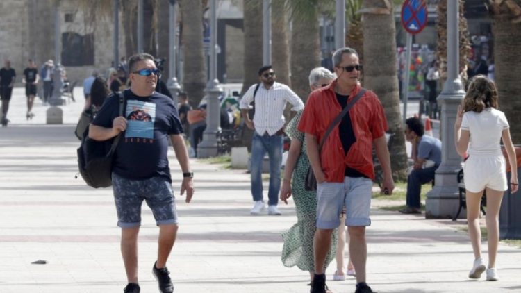 Cyprus’ tourist arrivals to surpass pre-pandemic level in 2023: Minister
