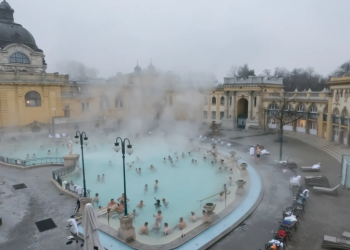 Energy crisis forces Hungary’s largest hotel to close for winter