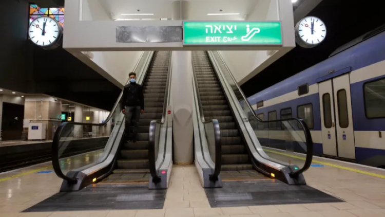 Train service in Israel shut down due to signal failure