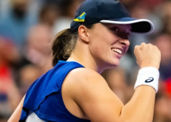 Australian Open 2022: World No 1 Swiatek leads entry list