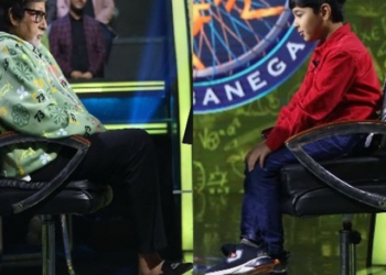 ‘KBC 14’: Big B shows up in funky clothes in honour of Juniors