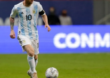 Messi’s goal guides Argentina into final with 3-0 win over Croatia