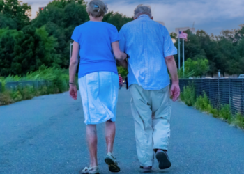Can walking 6,000 steps a day improve heart health in the elderly?