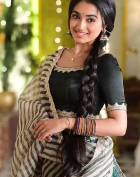 Neeharika Roy excited about her sari look in ‘Pyaar Ka Pehla Naam…’