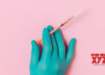 Chinese families hit by adverse vaccine reactions call for govt probe