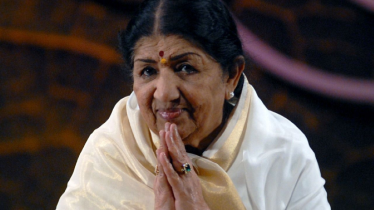 Dedicate Mumbai coastal road to Lata Didi, urges Mangeshkar family