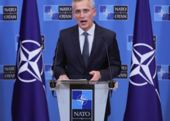 NATO chief urges bigger defence budgets