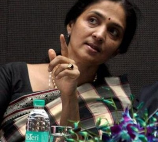 Phone tapping case: Delhi HC grants bail to ex-NSE chief Chitra Ramkrishna (Lead)