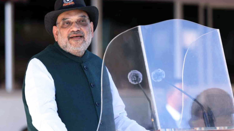 ‘Cong, JD(S) supporters of Tipu, K’taka safe only under BJP’, says Amit Shah