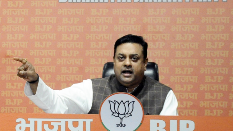 ‘Liquor Minister’ Sisodia hiked commission on liquor to make money for AAP: BJP